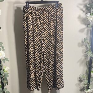 Nina Leonard Black and Tan Patterned Wide Leg Pants